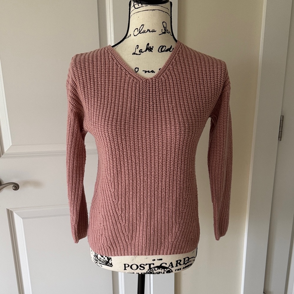 Women's Pink V-Neck Sweater